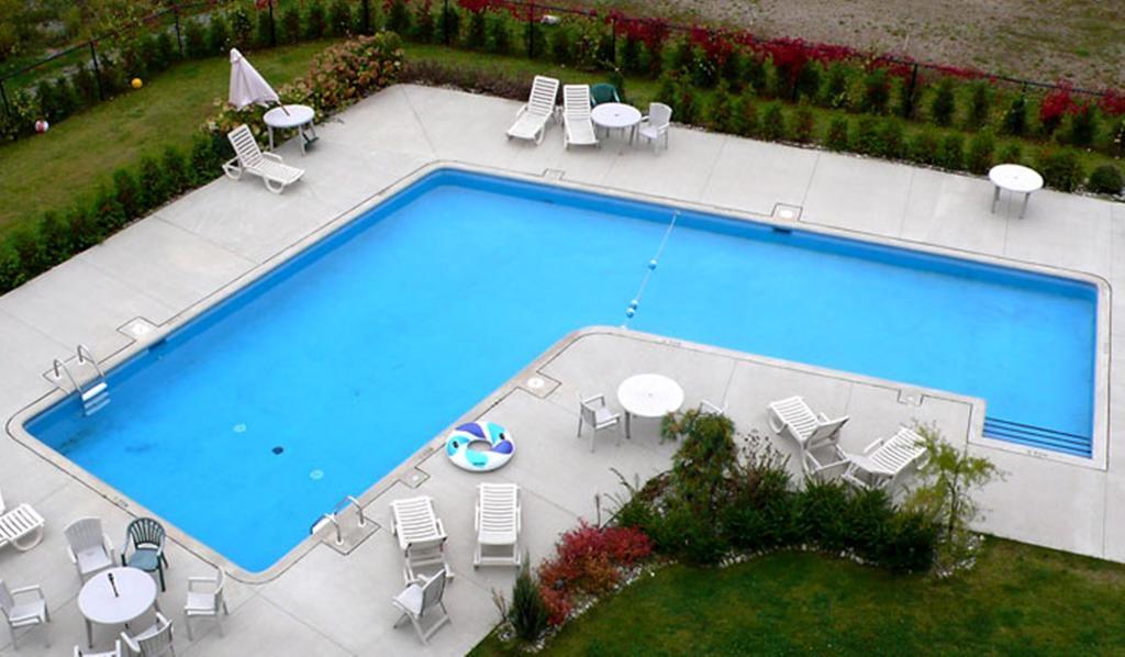 Auberge Монтебело Екстериор снимка