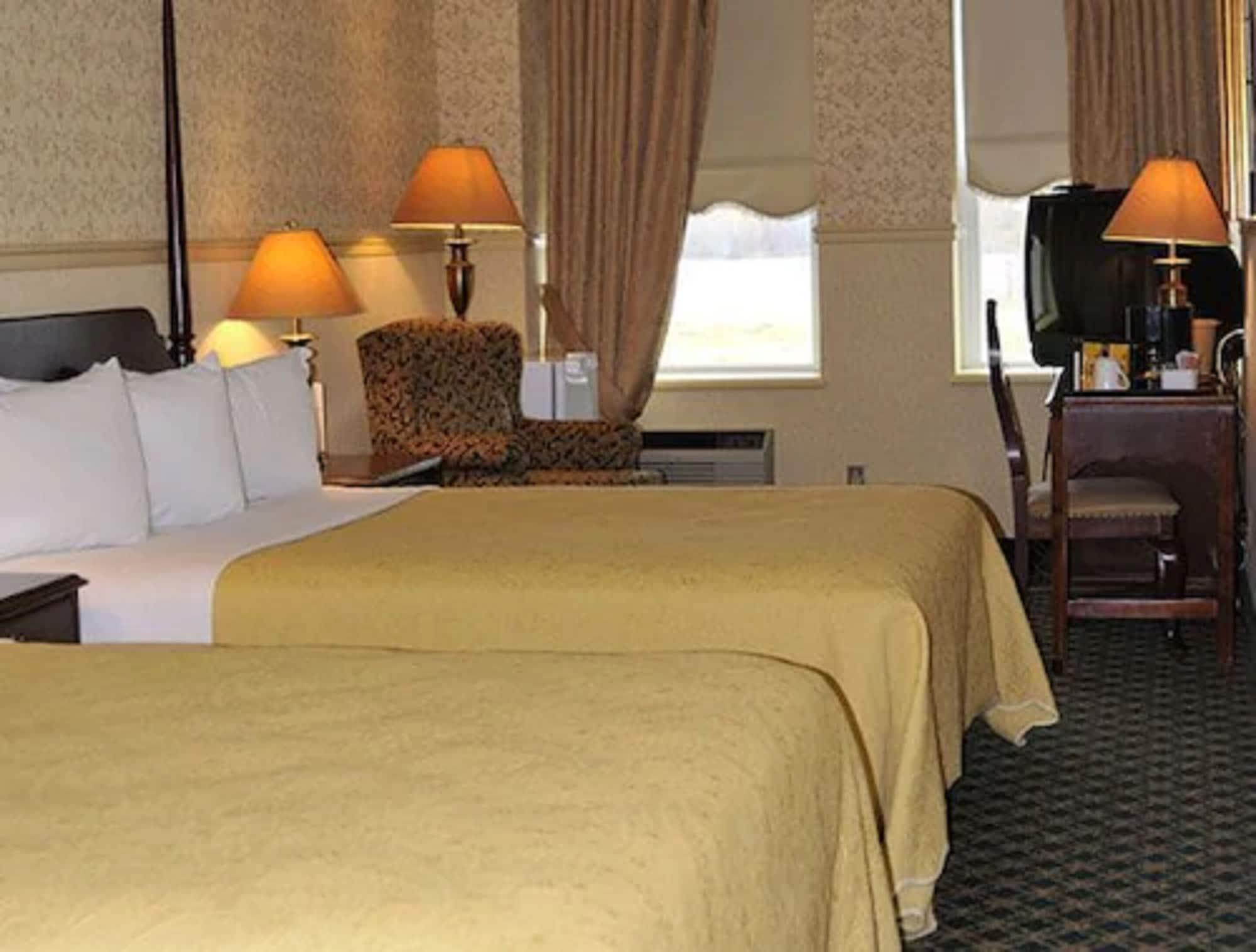 Auberge Монтебело Екстериор снимка