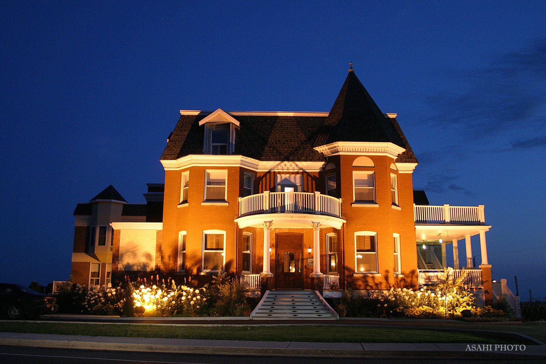Auberge Монтебело Екстериор снимка